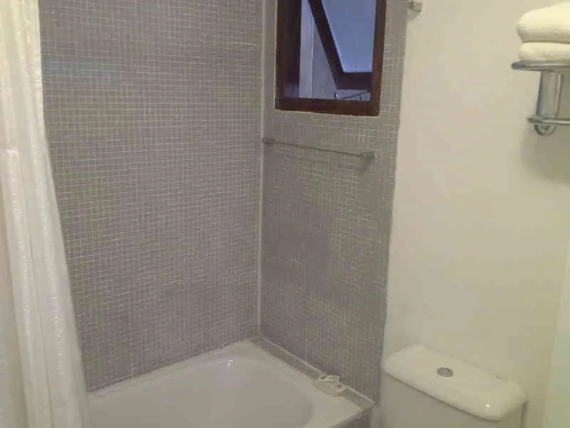 Baño con bañera